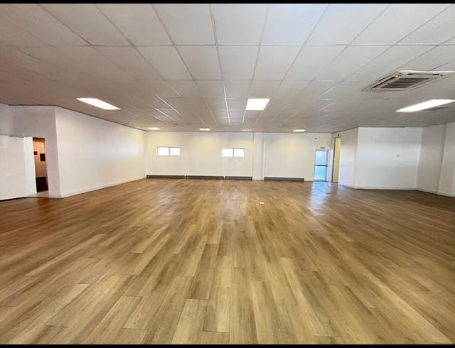 206M² RETAIL TO LET IN DURBANVILLE CENTRAL